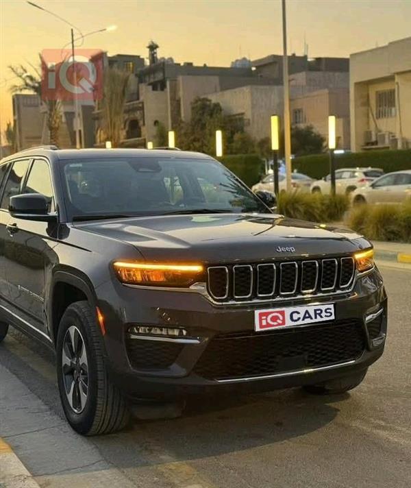 جيب جراند شيروكي 2023 للبيع في العراق -  بغداد